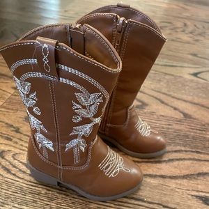 Little girl cowboy boots